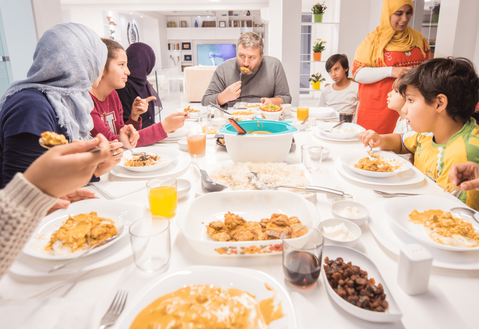 What Are The Best Foods To Eat For Iftar?